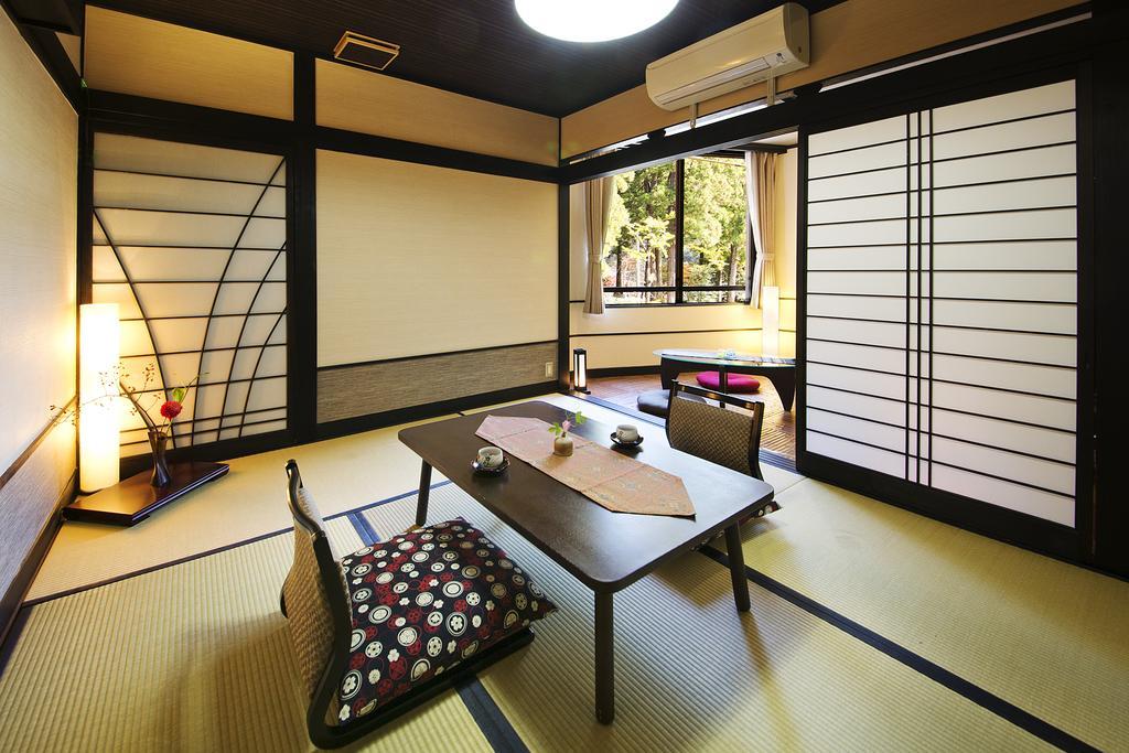 Kotobukiso Hotel Shin'onsen Екстериор снимка